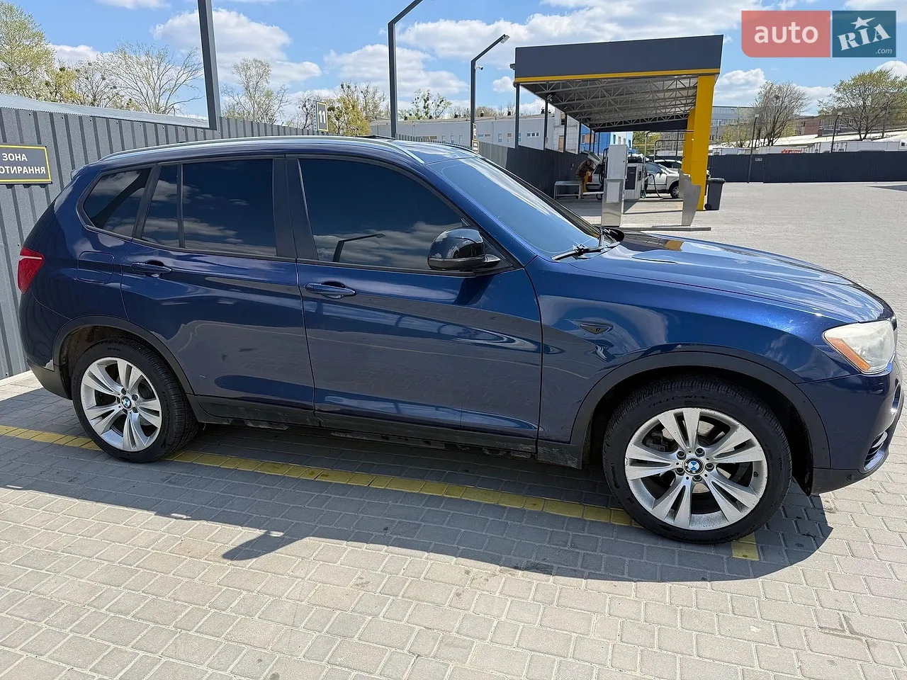 2023 Tesla Model Y - мініатюра 16