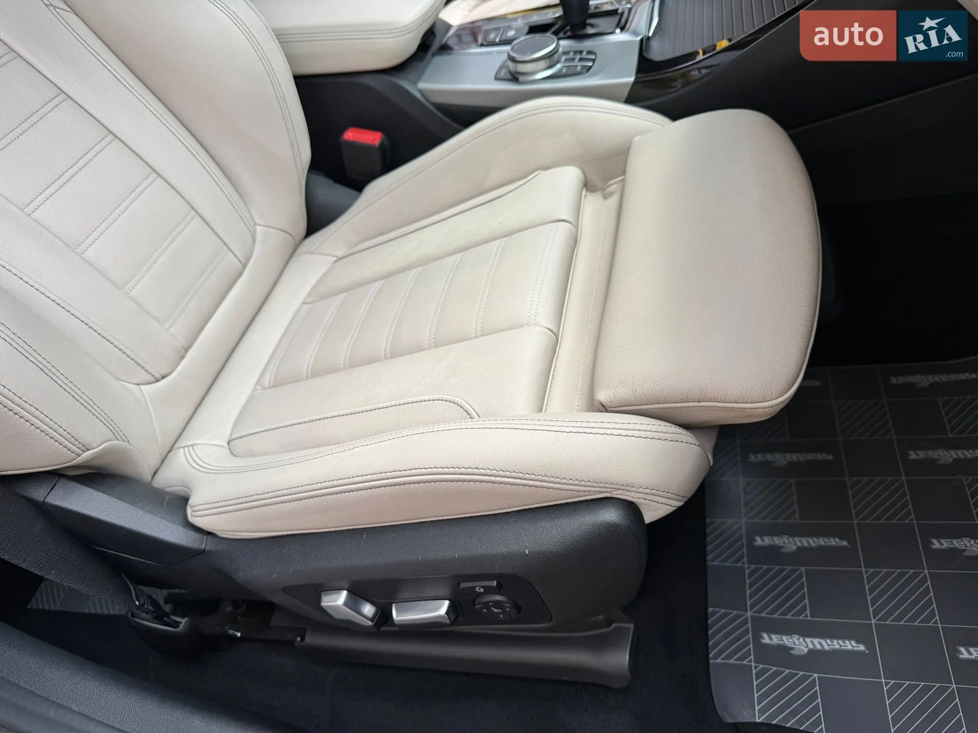 2017 BMW X3 - мініатюра 156