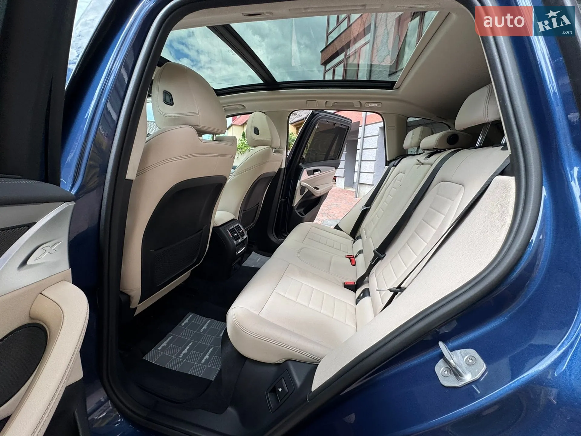 2017 BMW X3 - мініатюра 174