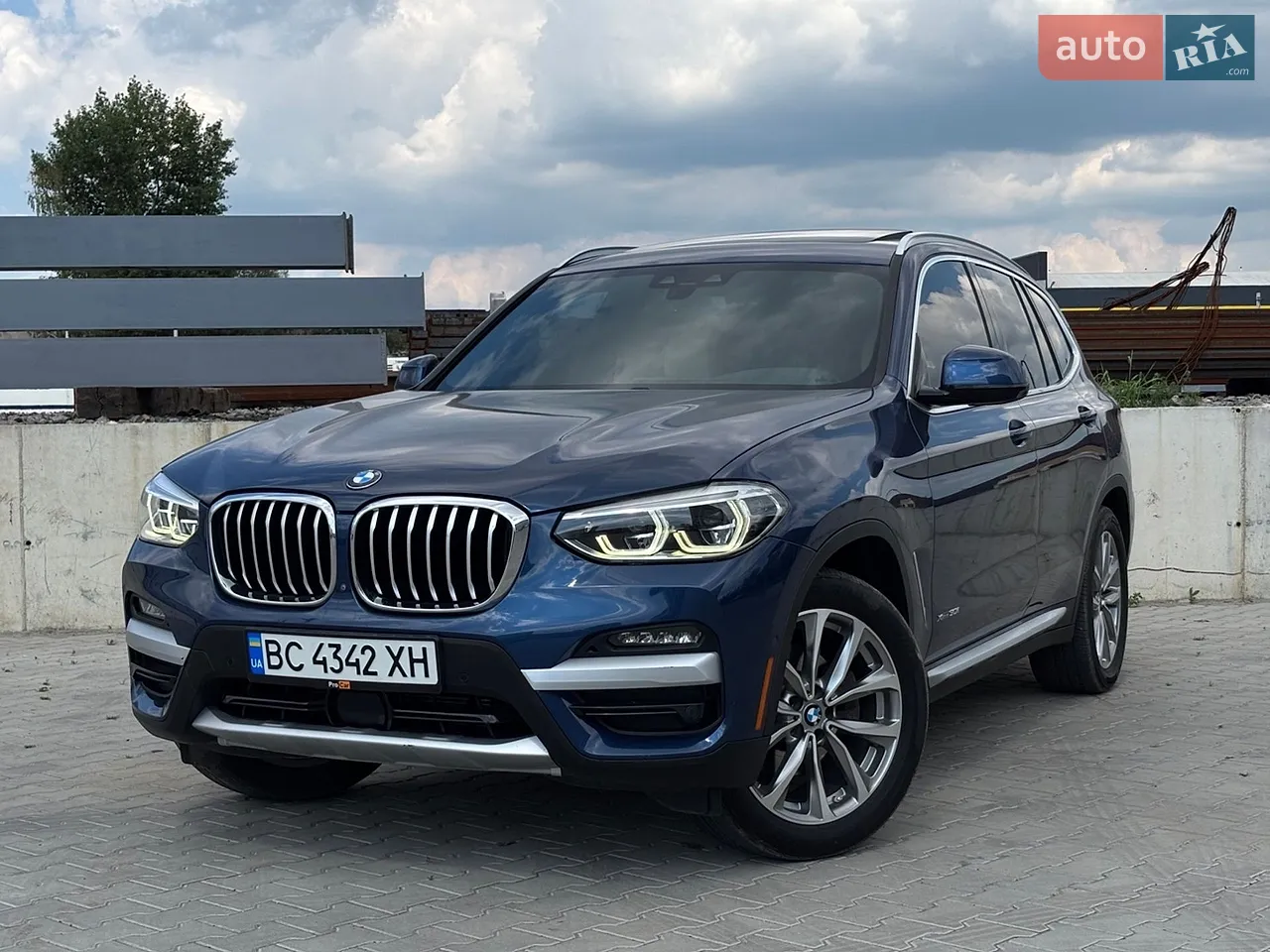 2017 BMW X3 - мініатюра 35