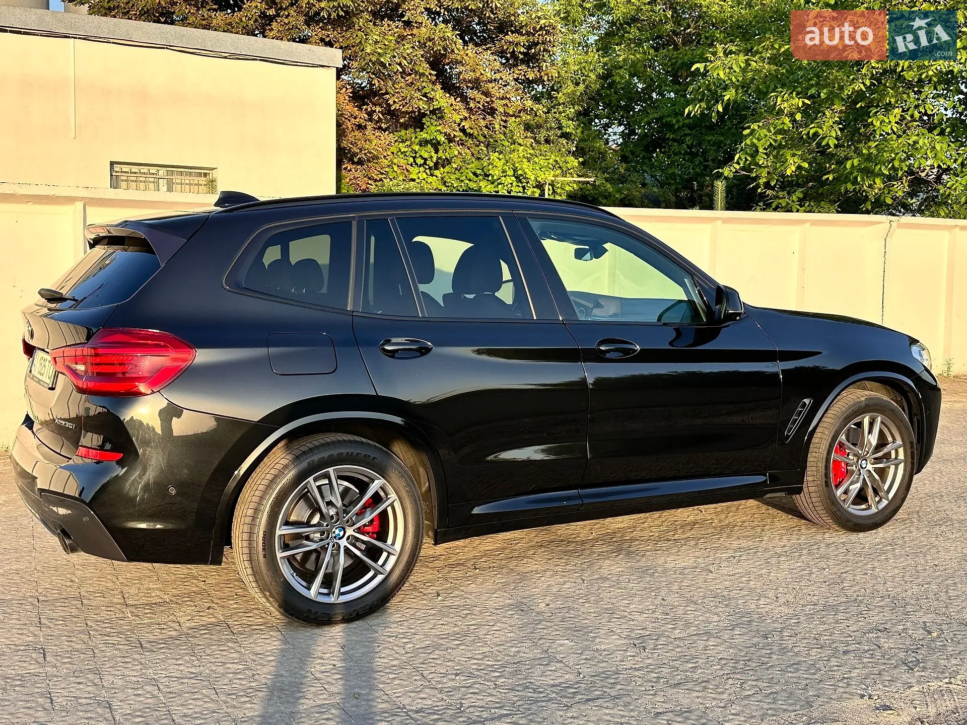 BMW X3 2020 VIN 5UXTY5C06M9E42122 фото оголошення 3 з 79