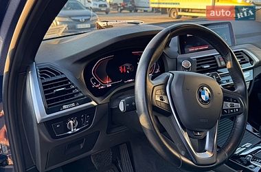 Внедорожник / Кроссовер BMW X3 2019 в Киеве