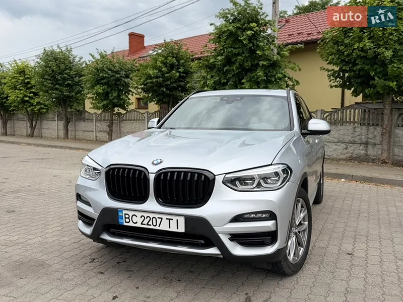 BMW X3 2021