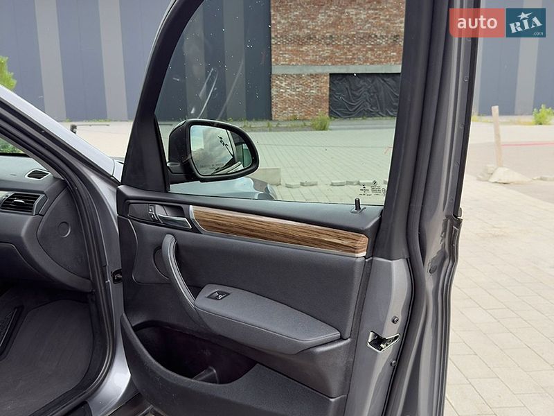 Позашляховик / Кросовер BMW X3 2016 в Хмельницькому фото 24 Позашляховик / Кросовер BMW X3 2016 в Хмельницькому