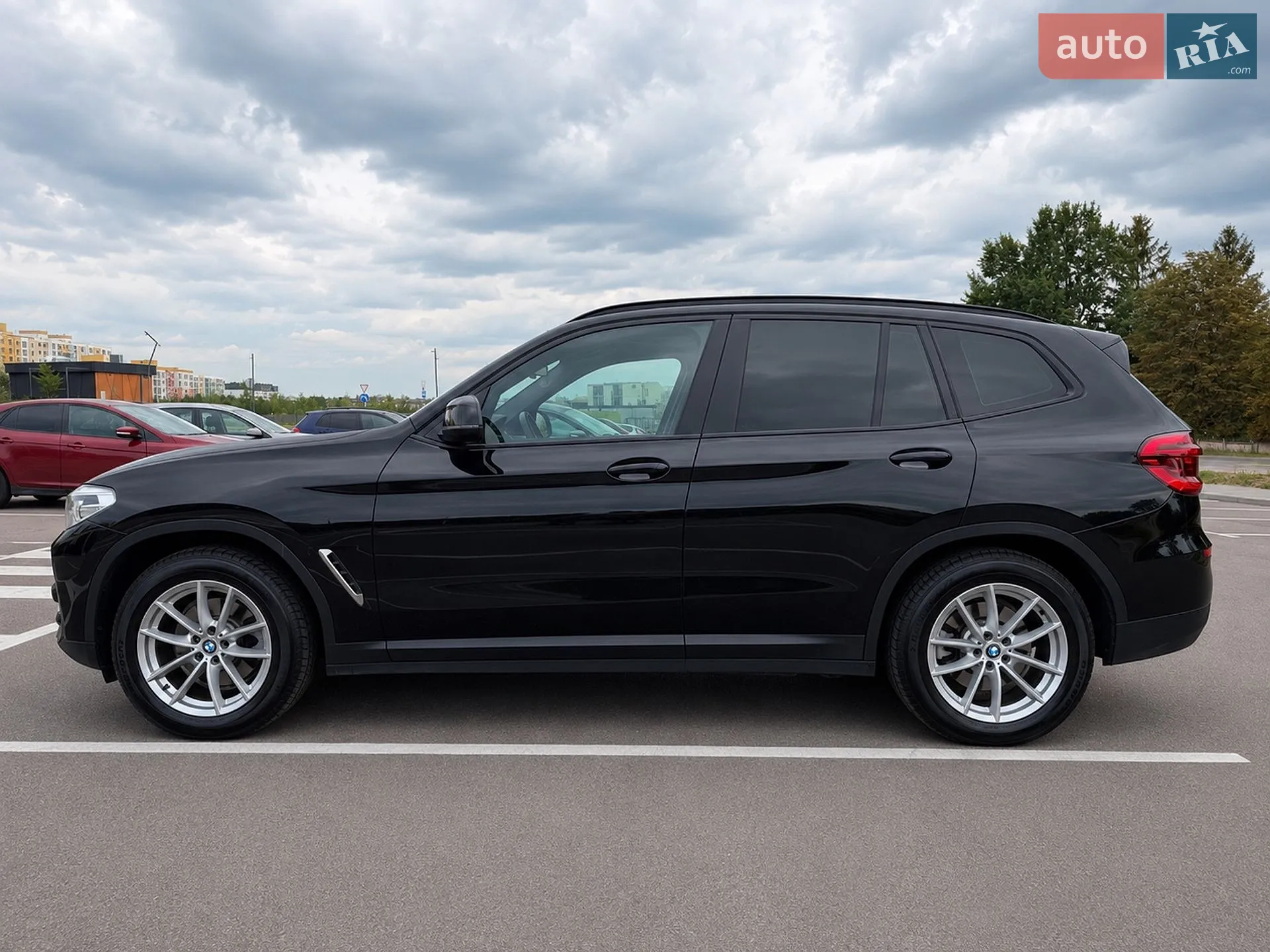 BMW X3 2019 VIN WBATR51070LF97628 фото оголошення 4 з 26