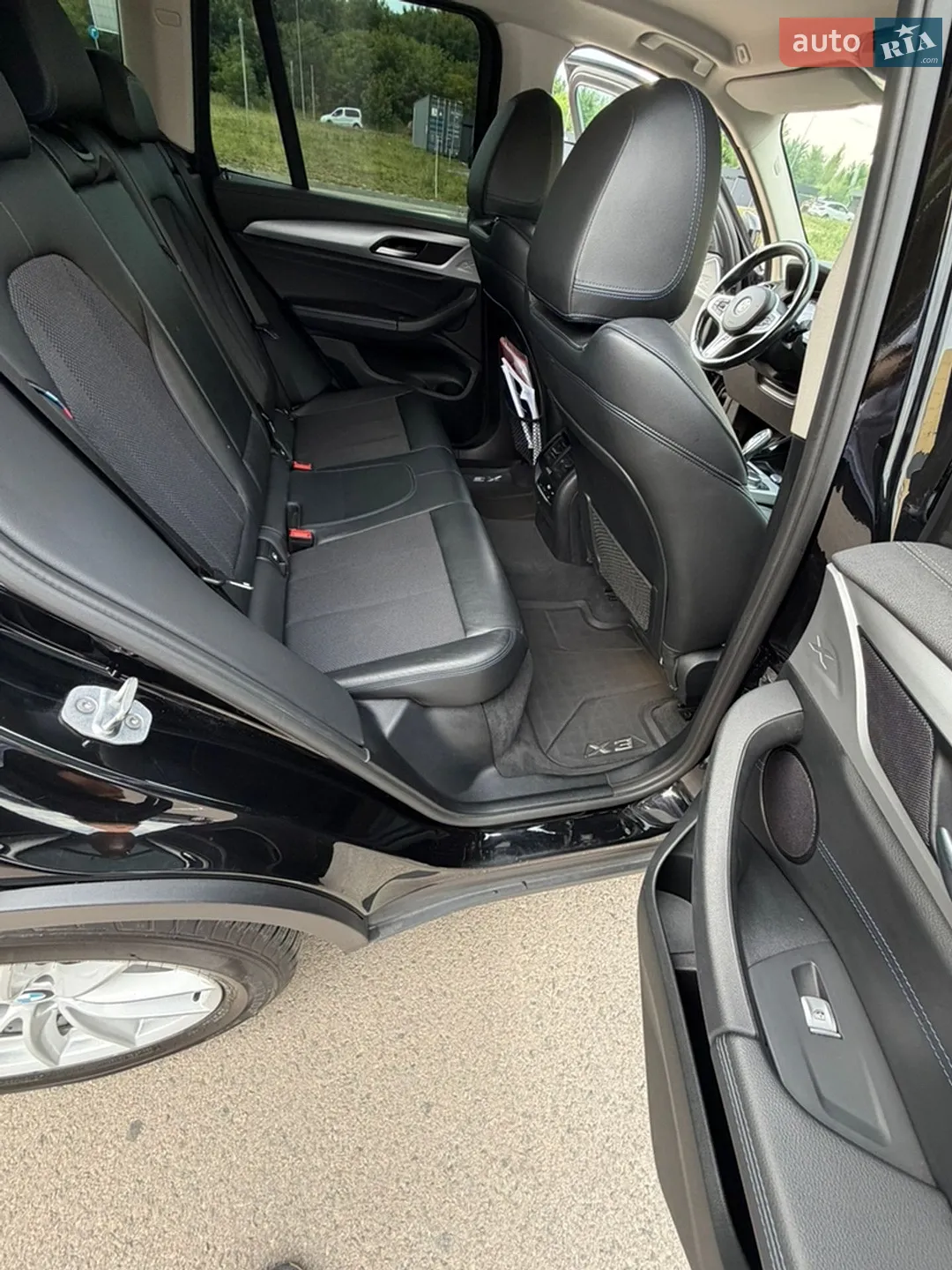 BMW X3 2019 VIN WBATR51070LF97628 фото оголошення 14 з 26