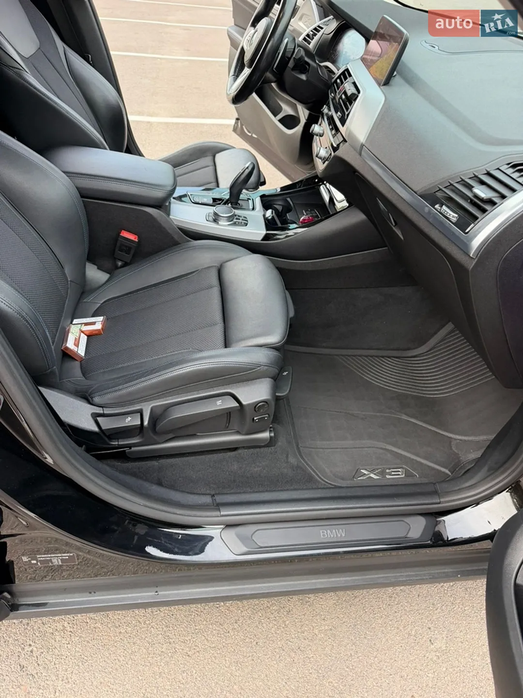 BMW X3 2019 VIN WBATR51070LF97628 фото оголошення 17 з 26