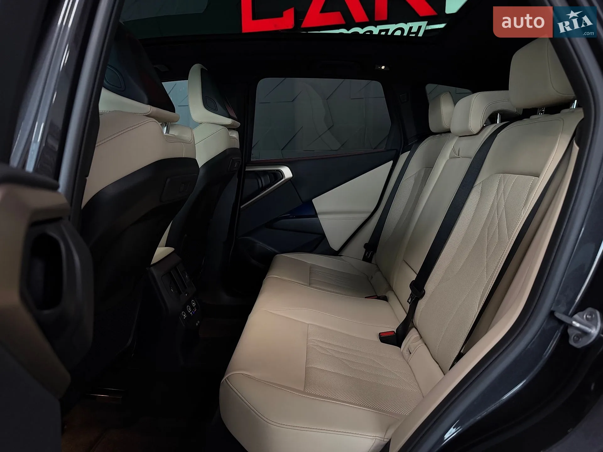 2025 BMW X3 - мініатюра 49