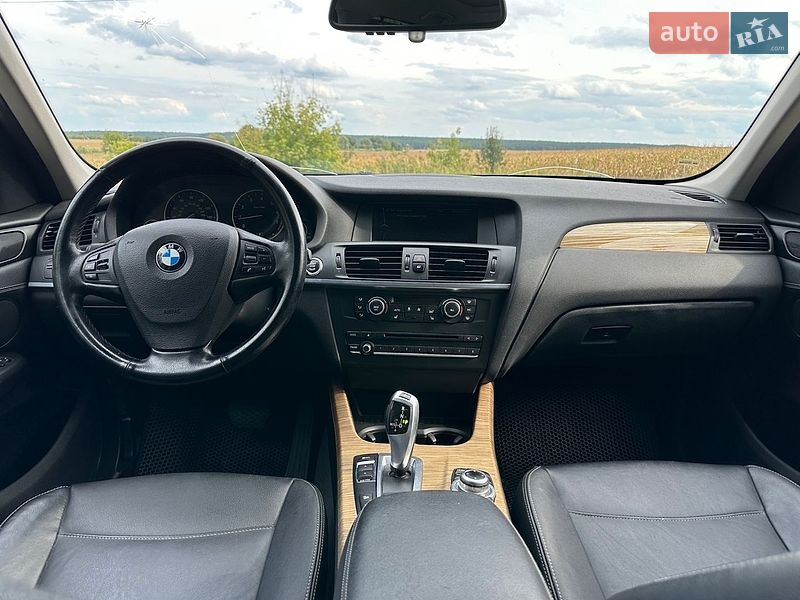 Внедорожник / Кроссовер BMW X3 2013 в Киеве
