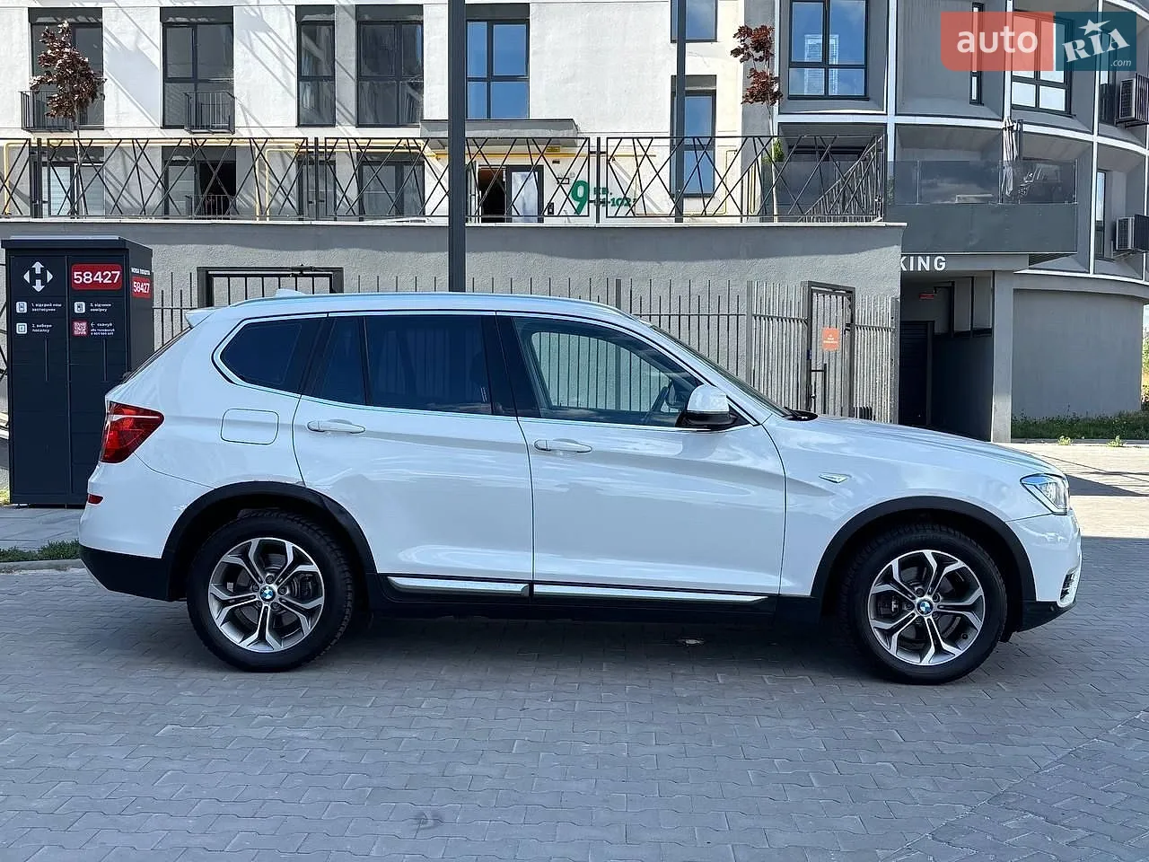 2017 BMW X3 - мініатюра 4