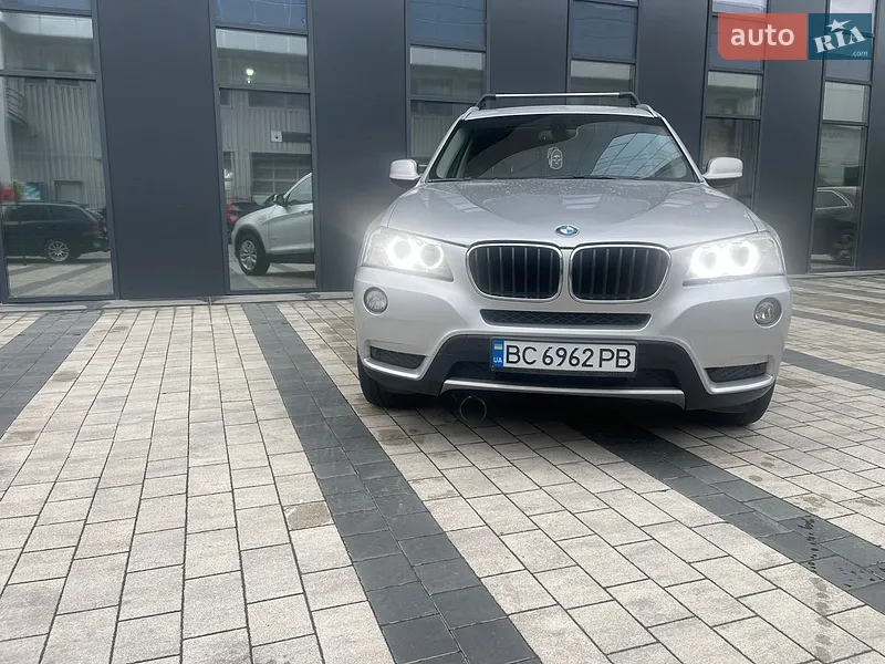 BMW X3 2011