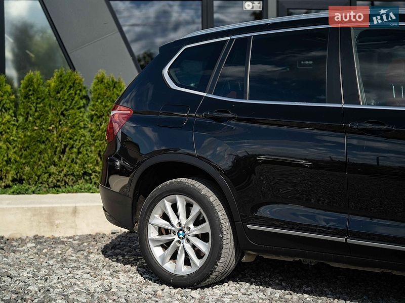 Внедорожник / Кроссовер BMW X3 2013 в Черновцах