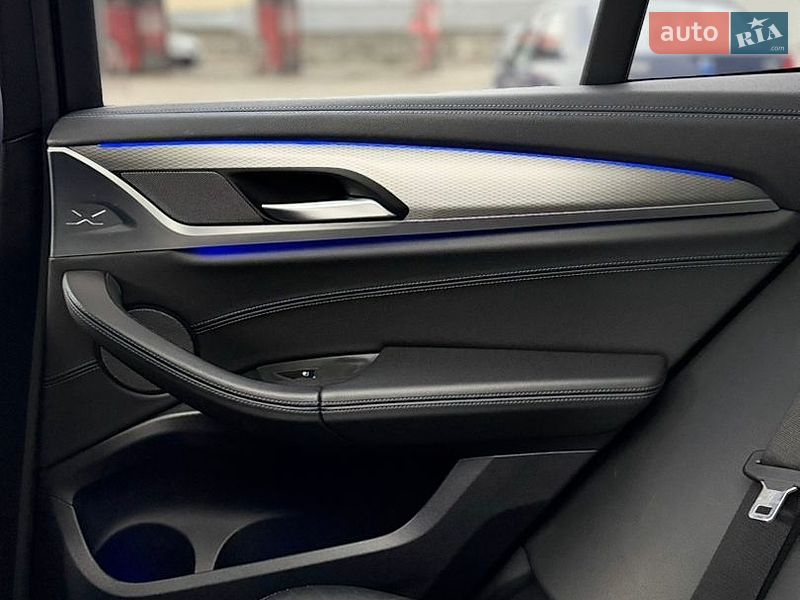 Внедорожник / Кроссовер BMW X3 2018 в Киеве
