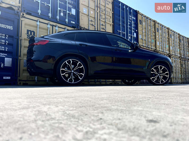 Внедорожник / Кроссовер BMW X4 M 2019 в Киеве