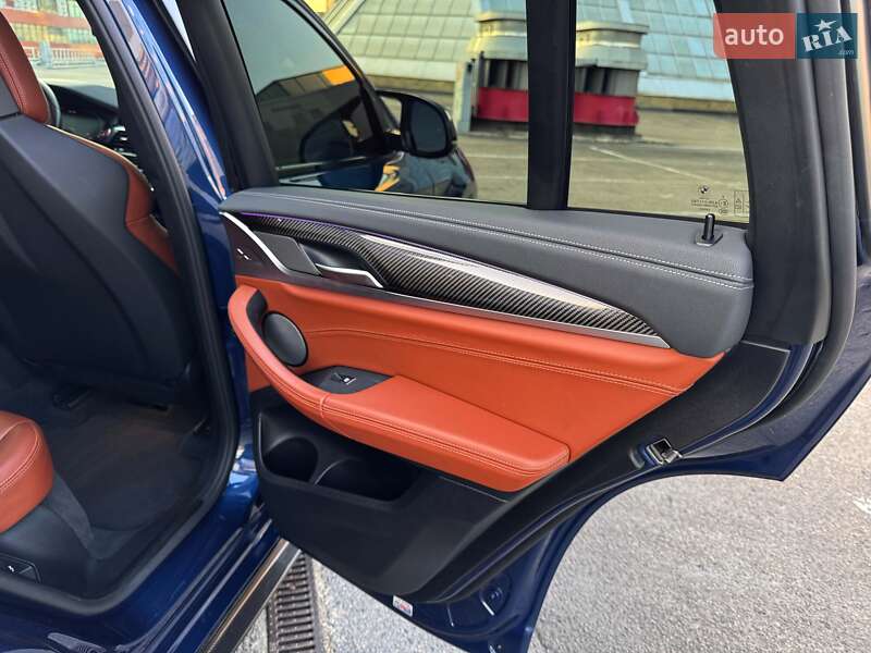 Внедорожник / Кроссовер BMW X4 M 2020 в Днепре