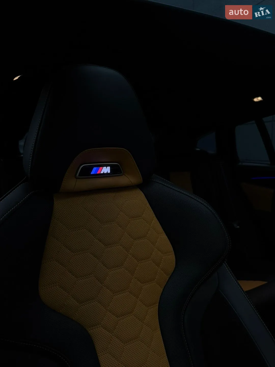 2022 BMW X4 M - мініатюра 12