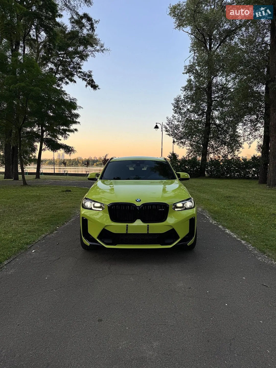 2022 BMW X4 M - мініатюра 17