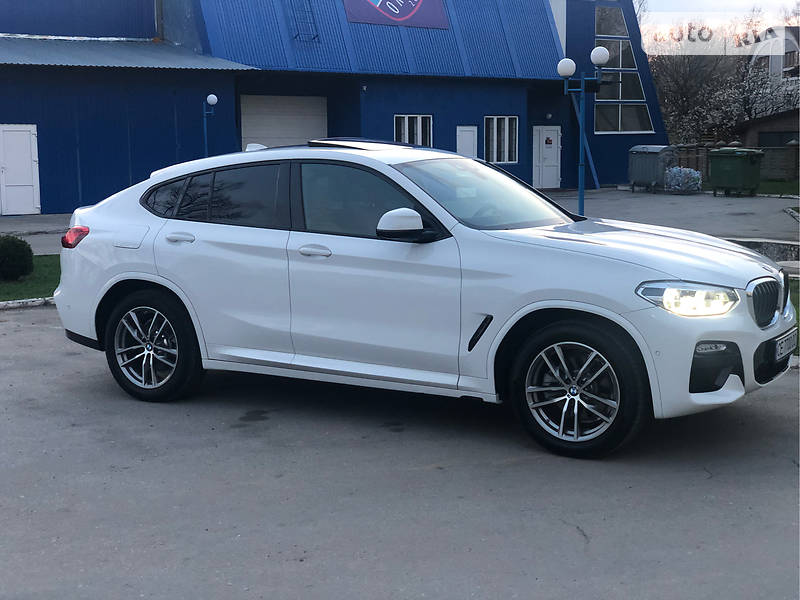 Внедорожник / Кроссовер BMW X4 2018 в Черновцах