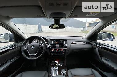 Позашляховик / Кросовер BMW X4 2017 в 