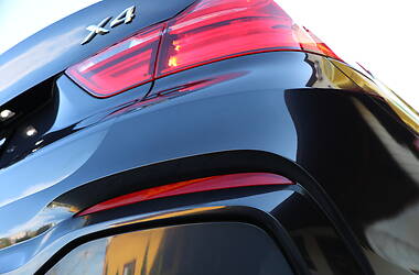 Позашляховик / Кросовер BMW X4 2016 в 