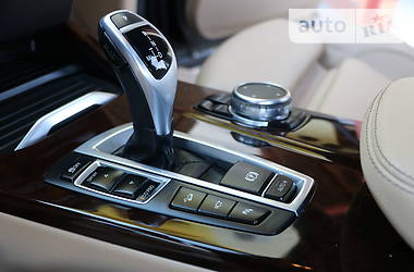 Позашляховик / Кросовер BMW X4 2016 в 