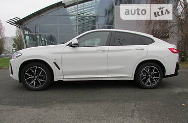 Внедорожник / Кроссовер BMW X4 2021 в Киеве