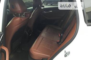Внедорожник / Кроссовер BMW X4 2018 в 