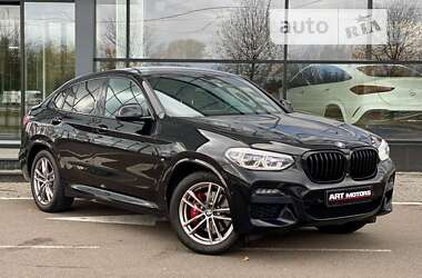 Позашляховик / Кросовер BMW X4 2021 в 