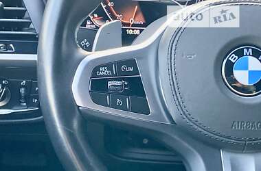 Позашляховик / Кросовер BMW X4 2021 в 
