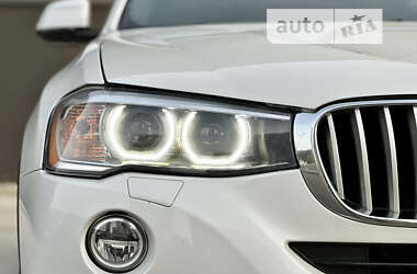 Позашляховик / Кросовер BMW X4 2017 в 