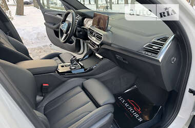 Внедорожник / Кроссовер BMW X4 2023 в 