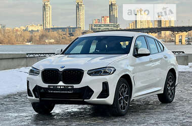 Внедорожник / Кроссовер BMW X4 2023 в 