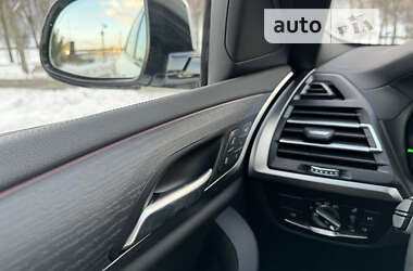 Внедорожник / Кроссовер BMW X4 2023 в 