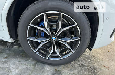 Внедорожник / Кроссовер BMW X4 2023 в 