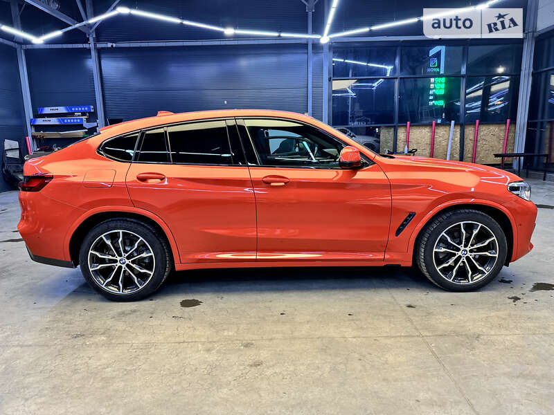 Позашляховик / Кросовер BMW X4 2018 в Чернівцях