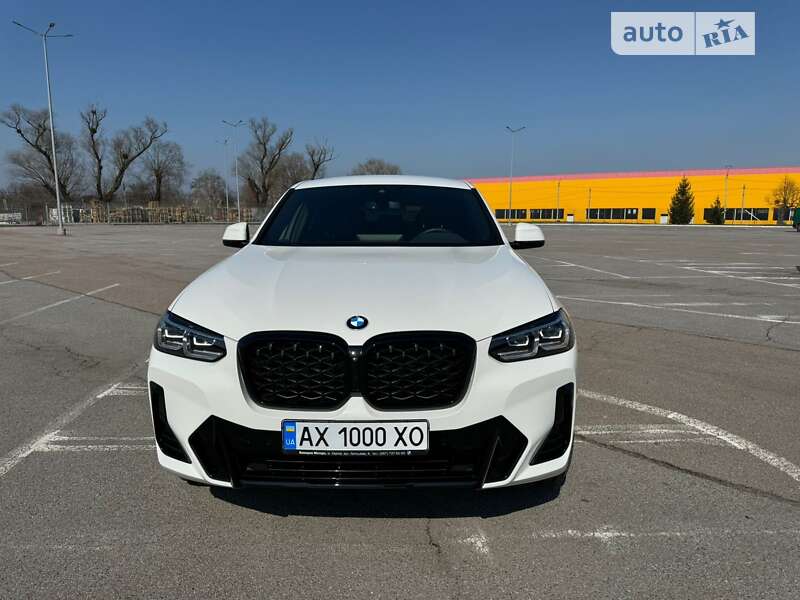 Позашляховик / Кросовер BMW X4 2022 в Чернівцях