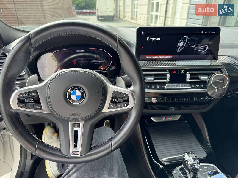 Внедорожник / Кроссовер BMW X4 2022 в Ровно
