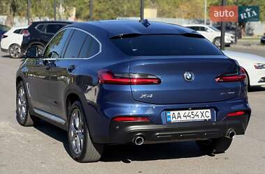Внедорожник / Кроссовер BMW X4 2021 в 
