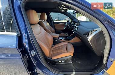 Внедорожник / Кроссовер BMW X4 2021 в 