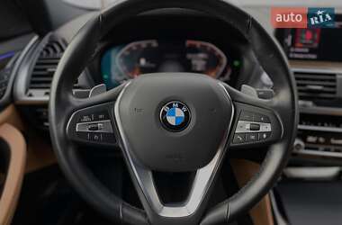Внедорожник / Кроссовер BMW X4 2021 в 
