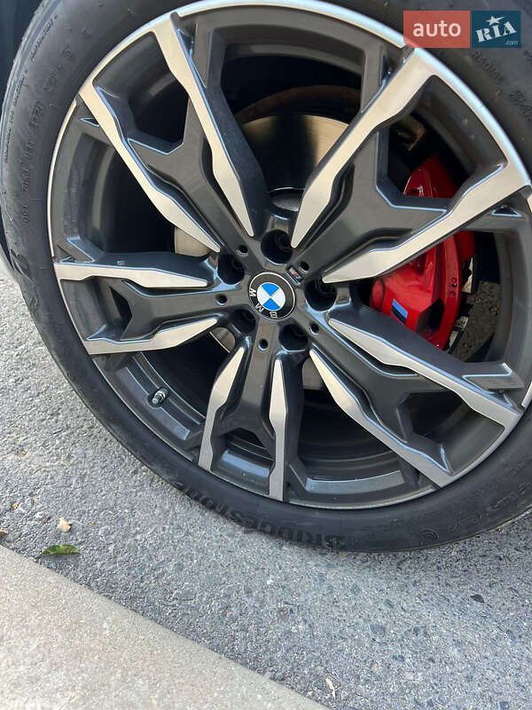 Внедорожник / Кроссовер BMW X4 2022 в Киеве