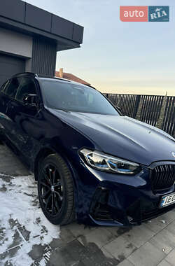 Позашляховик / Кросовер BMW X4 2022 в Чернівцях