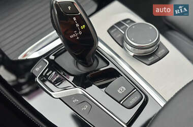 Внедорожник / Кроссовер BMW X4 2019 в 