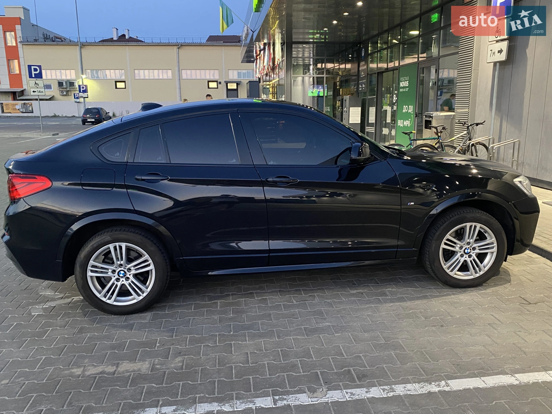 2017 BMW X4 - мініатюра 12