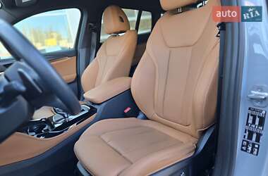 Внедорожник / Кроссовер BMW X4 2024 в 