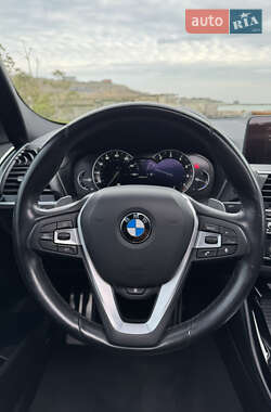 Позашляховик / Кросовер BMW X4 2019 в 