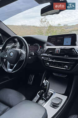 Позашляховик / Кросовер BMW X4 2019 в 