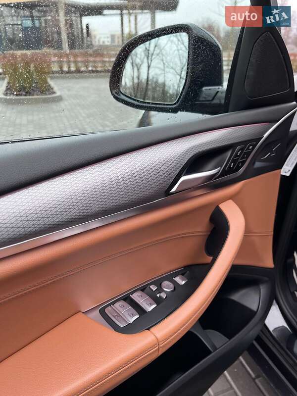 Позашляховик / Кросовер BMW X4 2021 в Ірпені