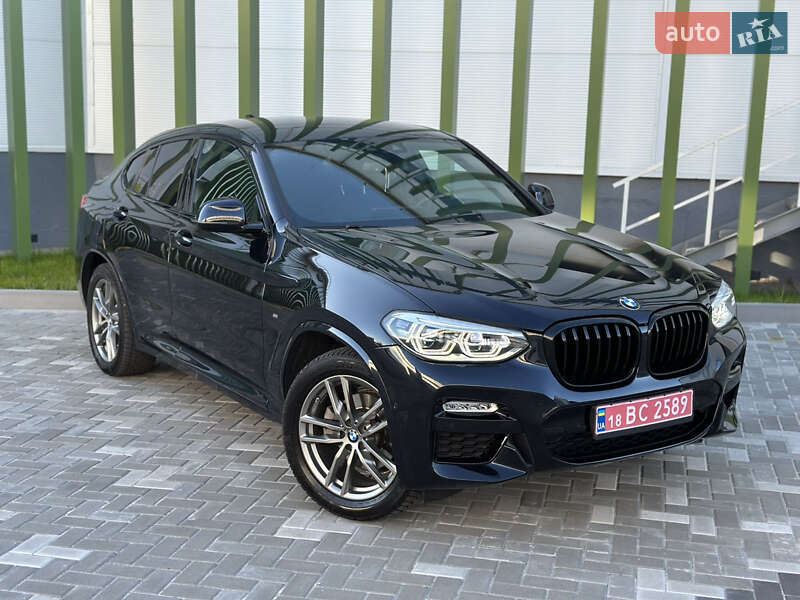 Внедорожник / Кроссовер BMW X4 2019 в Киеве