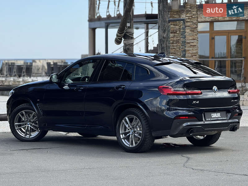 Внедорожник / Кроссовер BMW X4 2021 в Одессе